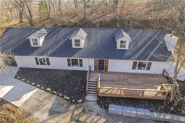 20.1 Acres of Recreational Land with Home for Sale in Oak Grove, Missouri