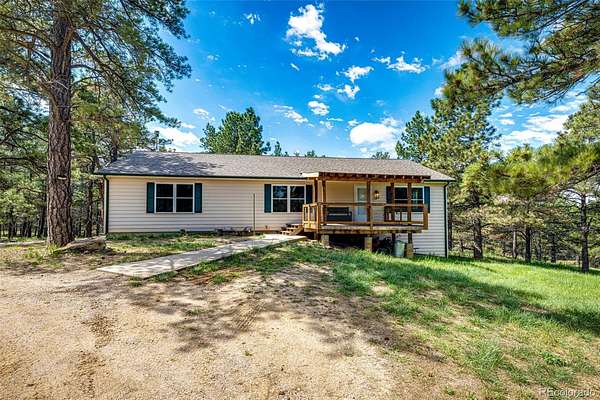7.47 Acres of Land with Home for Sale in Deer Trail, Colorado