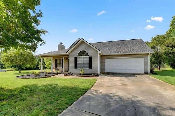 1.7 Acres of Land with Home for Sale in Locust Grove, Georgia