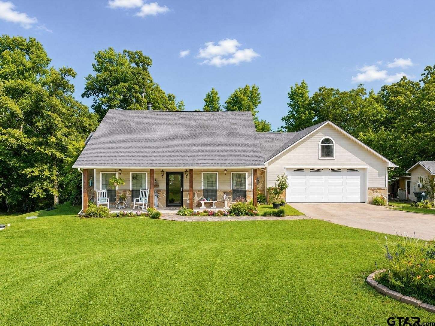 2 Acres of Land with Home for Sale in Tyler, Texas