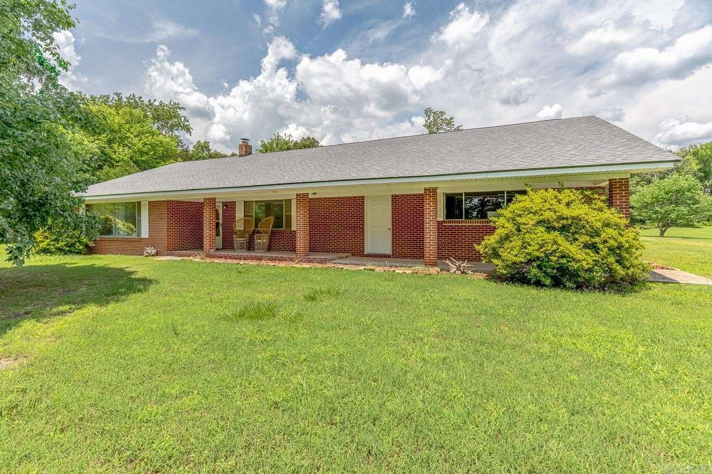5 Acres of Land with Home for Sale in Mountain View, Arkansas