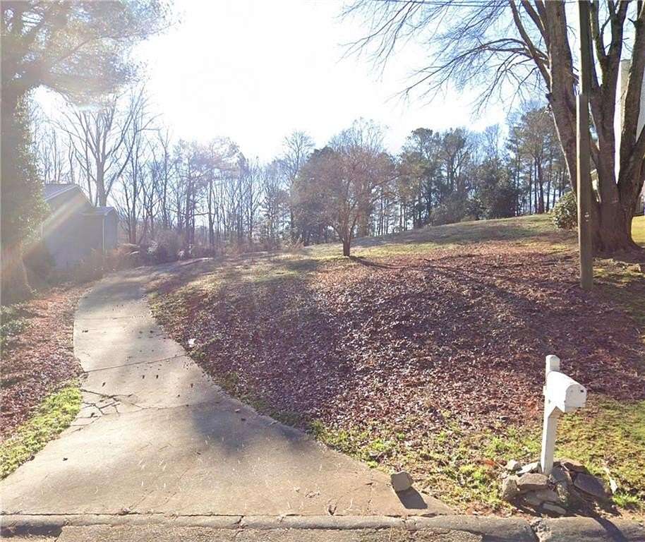 0.72 Acres of Residential Land for Sale in Atlanta, Georgia