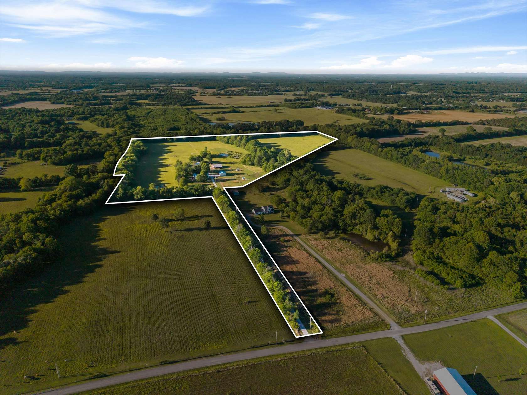 39.8 Acres of Land with Home for Sale in Lewisburg, Tennessee