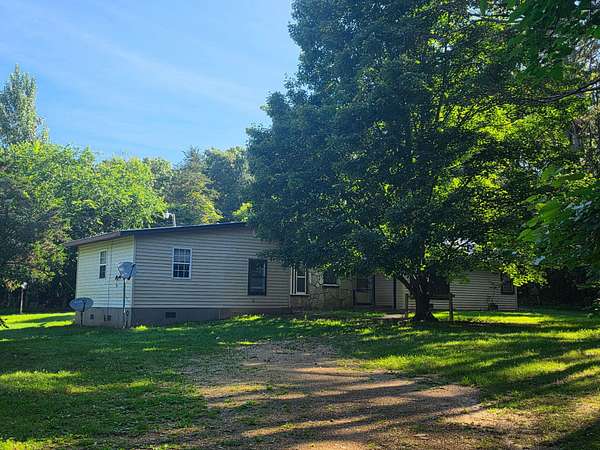 5 Acres of Land with Home for Sale in Alton, Missouri