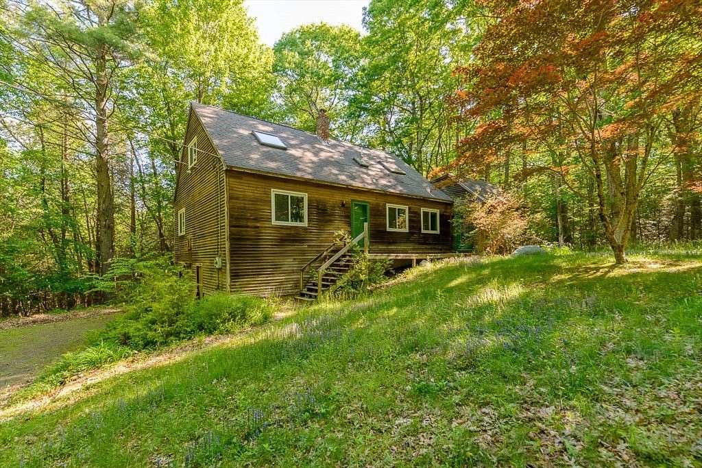 7.28 Acres of Land with Home for Sale in Pepperell, Massachusetts