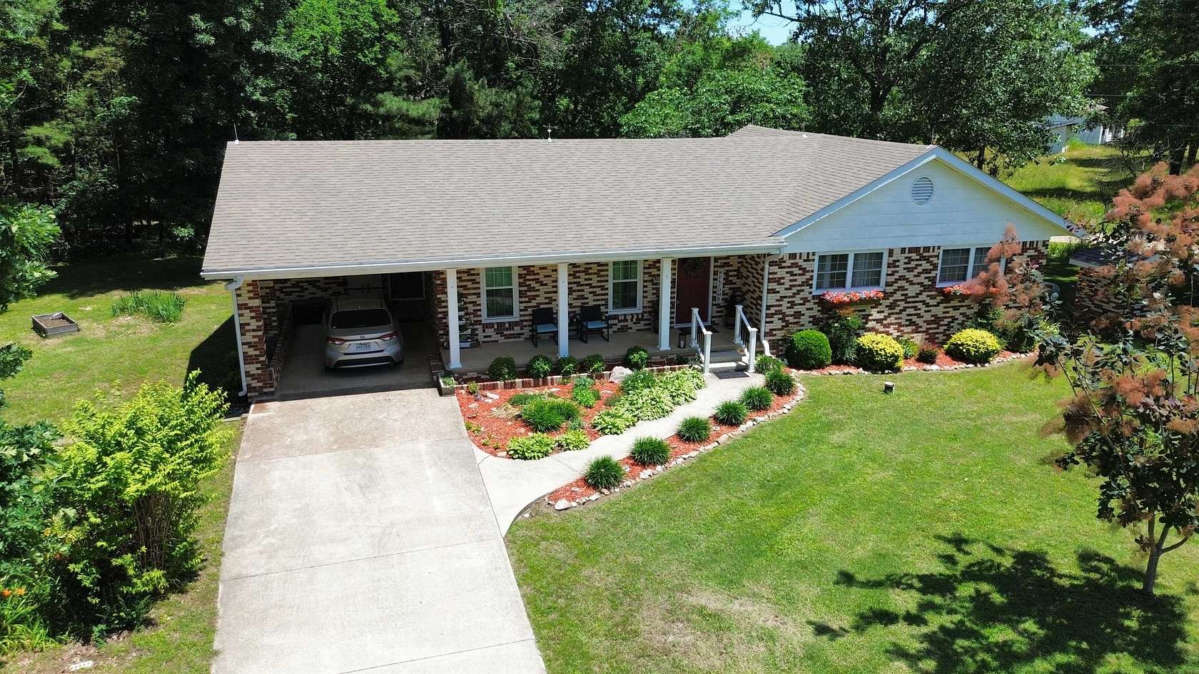 2.38 Acres of Land with Home for Sale in Hardy, Arkansas