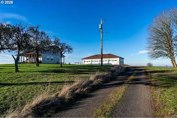 169 Acres of Agricultural Land with Home for Sale in Scio, Oregon