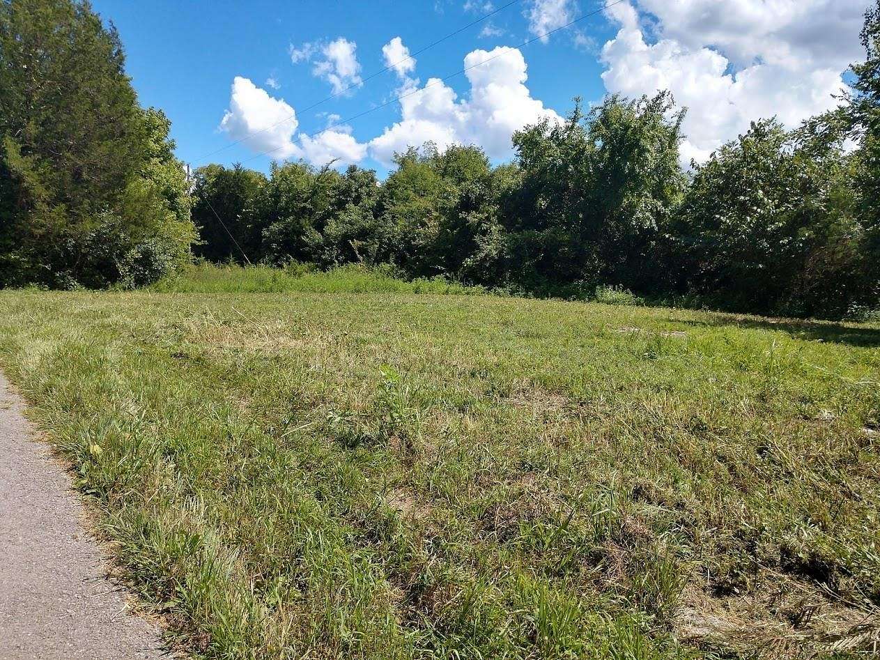 40.2 Acres of Land for Sale in Watertown, Tennessee