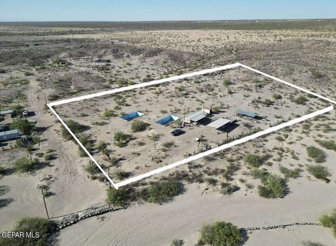 5 Acres of Residential Land for Sale in Tornillo, Texas