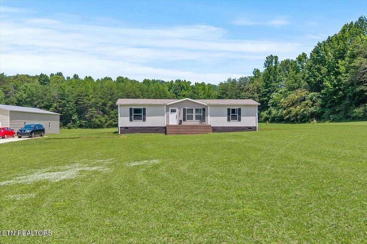 6 Acres of Land with Home for Sale in Athens, Tennessee