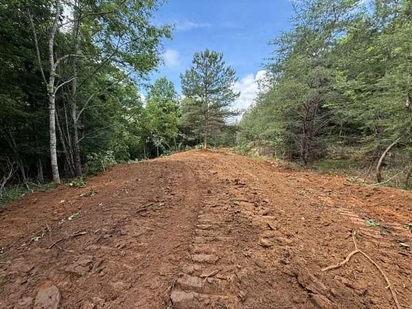 5.49 Acres of Recreational Land for Sale in South Pittsburg, Tennessee