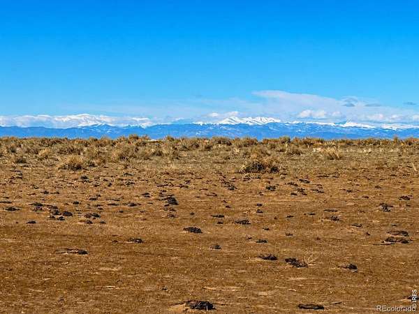 35 Acres of Land for Sale in Briggsdale, Colorado