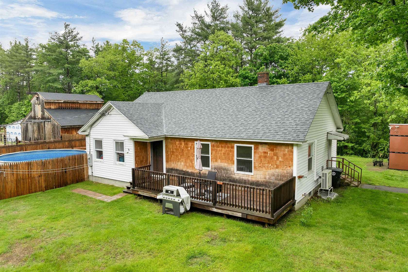 3.5 Acres of Improved Mixed-Use Land for Sale in Franklin, New Hampshire