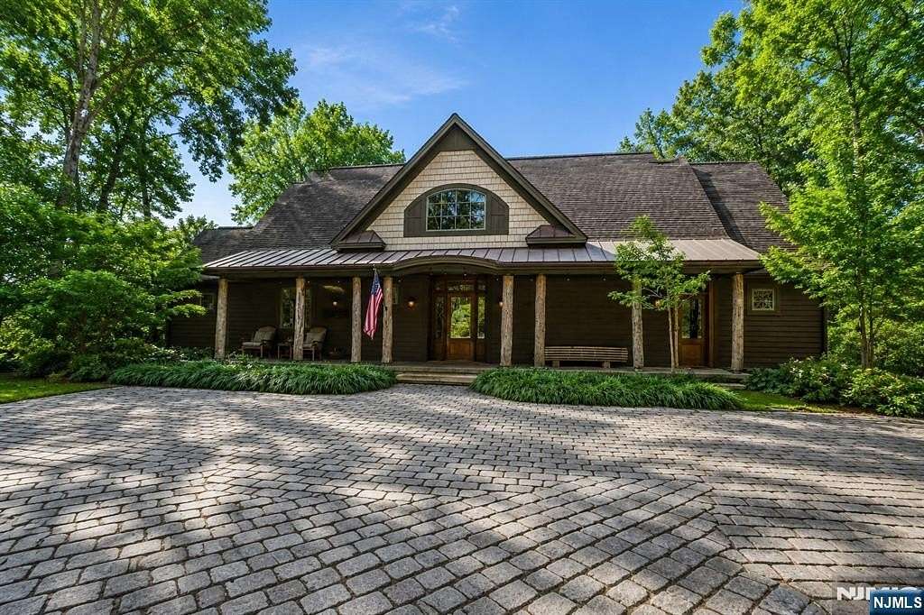 13.2 Acres of Land with Home for Sale in Allamuchy, New Jersey