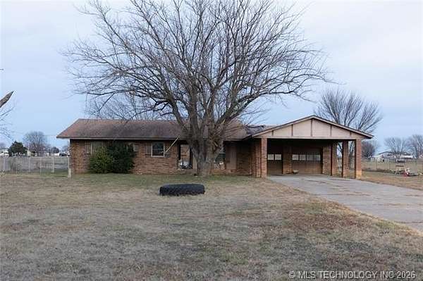 5 Acres of Land with Home for Sale in Skiatook, Oklahoma