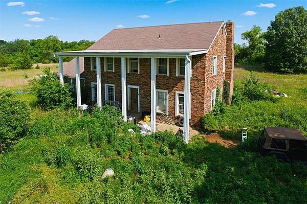 41.3 Acres of Land with Home for Sale in Tonganoxie, Kansas