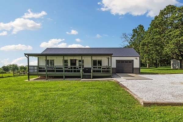 3 Acres of Land with Home for Sale in Lincoln, Arkansas
