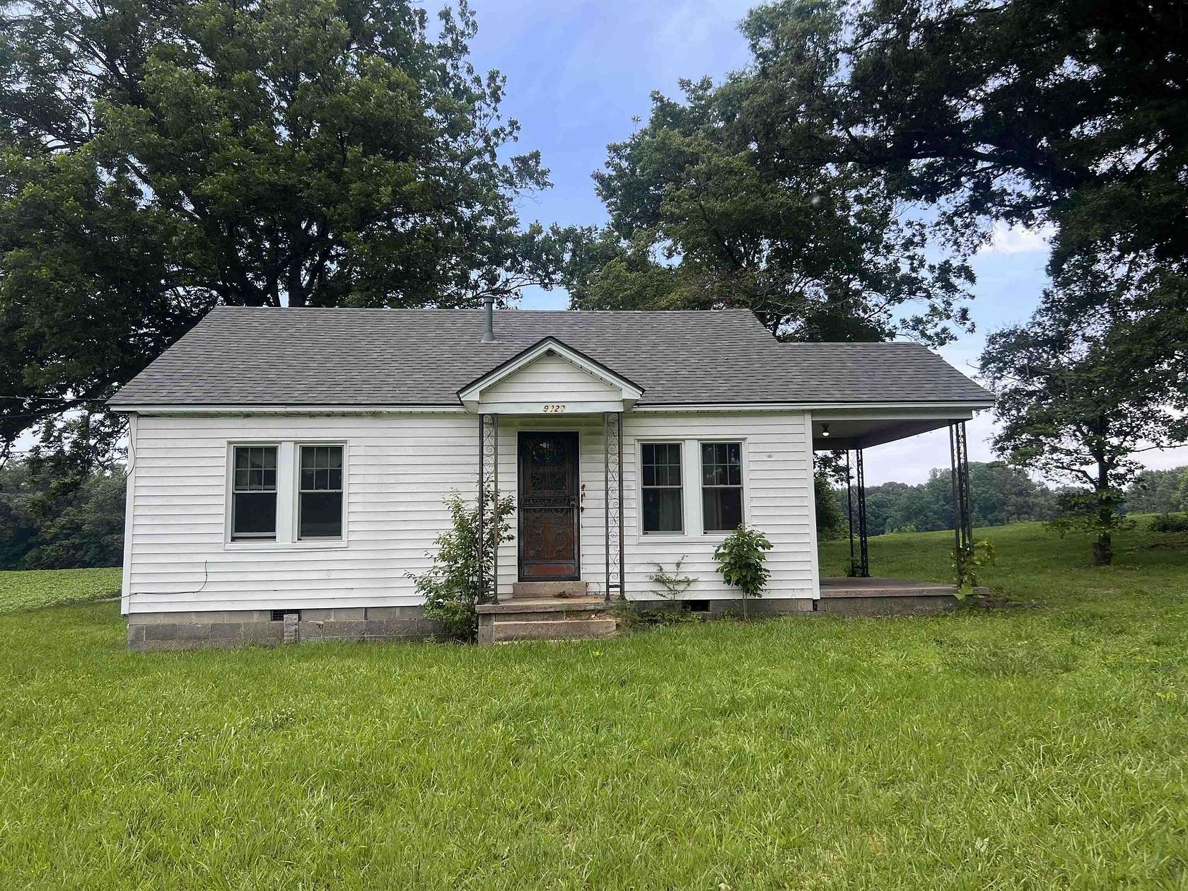 14 Acres of Land with Home for Sale in Burlison, Tennessee