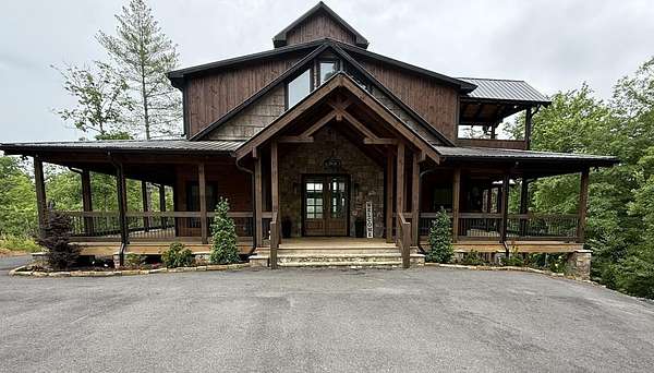 1.56 Acres of Land with Home for Sale in Blue Ridge, Georgia