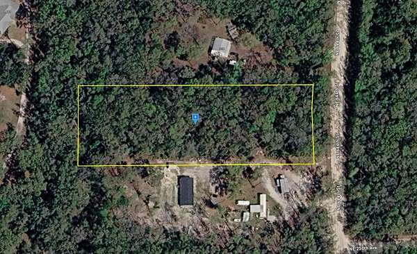 3 Acres of Residential Land for Sale in Old Town, Florida