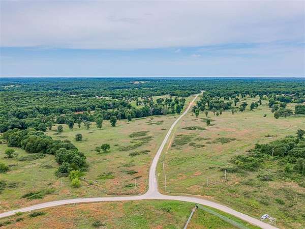 27 Acres of Recreational & Residential Land for Sale in Wanette, Oklahoma
