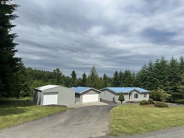 2.5 Acres of Land with Home for Sale in Silver Lake, Washington