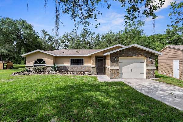 3 Acres of Land with Home for Sale in Webster, Florida