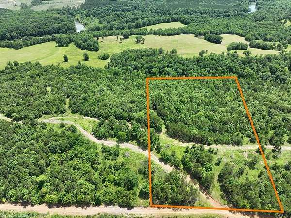 8 Acres of Land for Sale in Smithville, Oklahoma