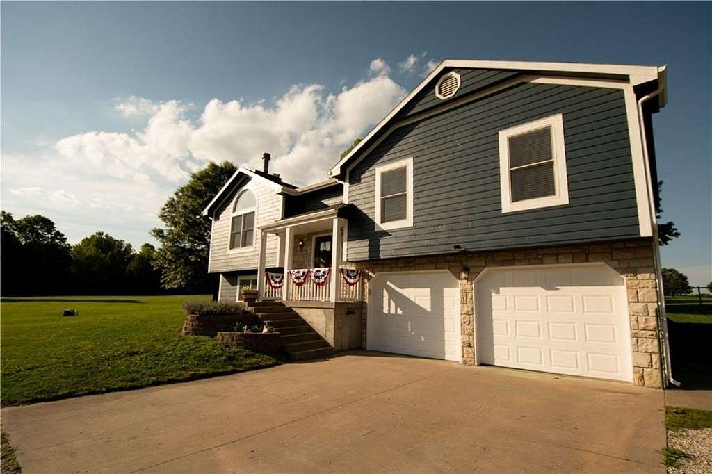 2.9 Acres of Land with Home for Sale in Ottawa, Kansas