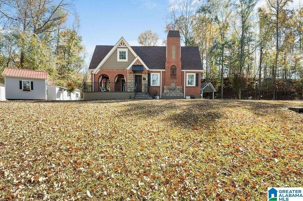 17 Acres of Land with Home for Sale in Centreville, Alabama