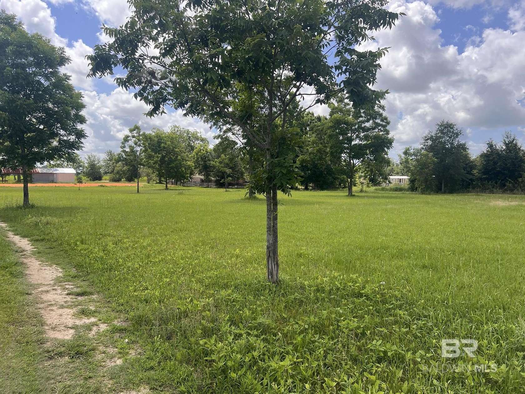 1 Acre of Land for Sale in Elberta, Alabama