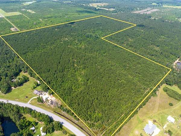129 Acres of Recreational Land for Sale in Lake Charles, Louisiana