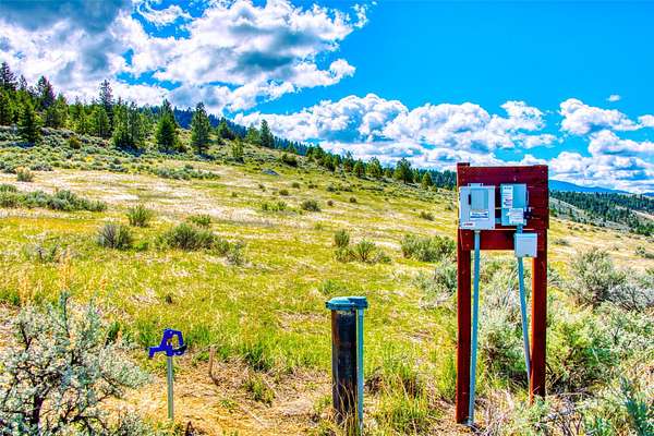 20 Acres of Land for Sale in Corvallis, Montana