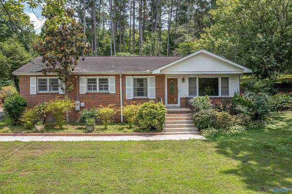 2 Acres of Land with Home for Sale in Glencoe, Alabama