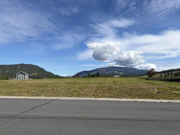 0.33 Acres of Residential Land for Sale in Colville, Washington