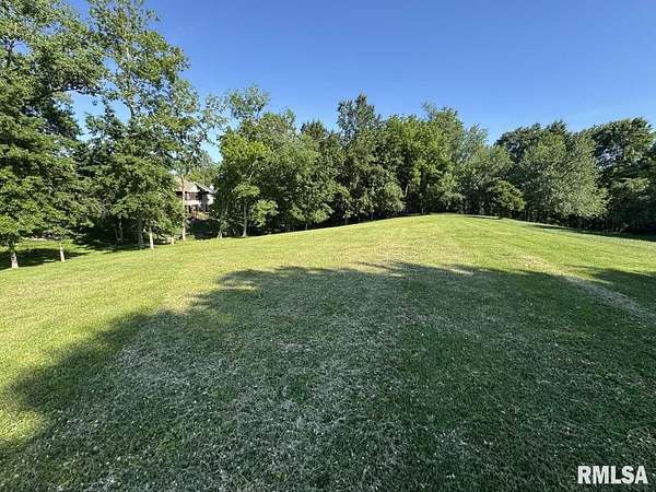 0.97 Acres of Residential Land for Sale in Sherman, Illinois