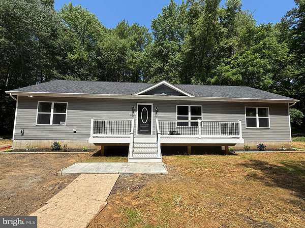 4.35 Acres of Land with Home for Sale in Saint Inigoes Shores, Maryland