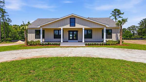 3.75 Acres of Land with Home for Sale in Georgetown, South Carolina