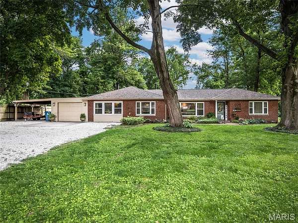 1.78 Acres of Land with Home for Sale in East Alton, Illinois