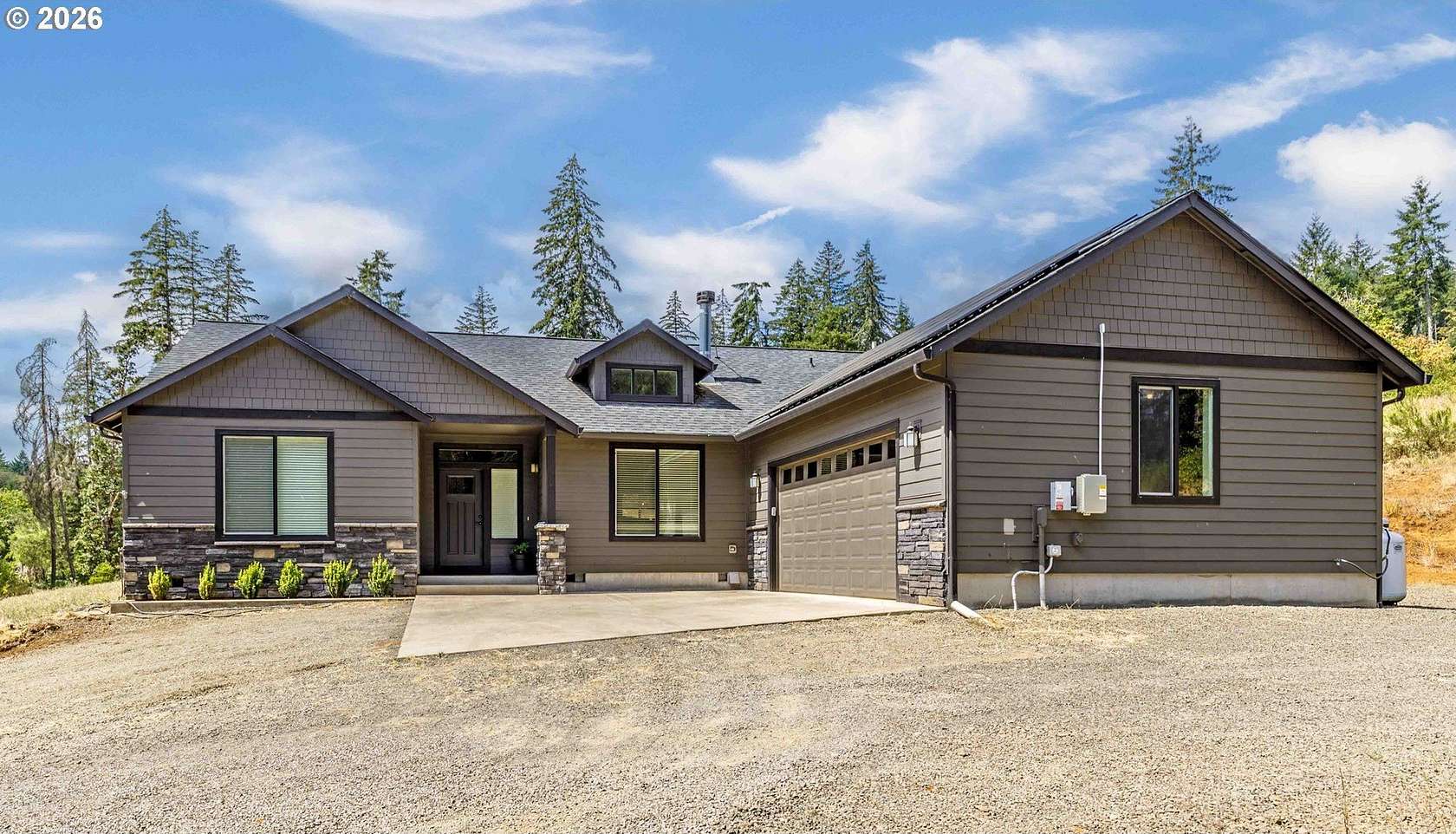 2.77 Acres of Land with Home for Sale in Cheshire, Oregon