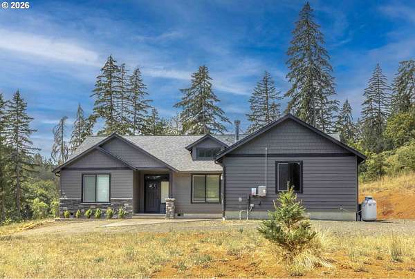 2.77 Acres of Land with Home for Sale in Cheshire, Oregon