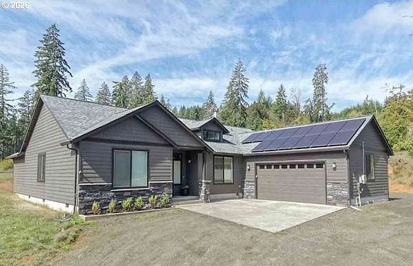 2.77 Acres of Land with Home for Sale in Cheshire, Oregon