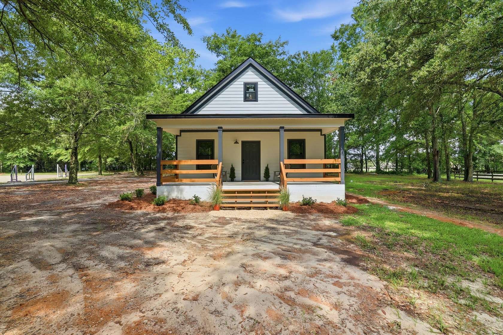 6.65 Acres of Land with Home for Sale in Aiken, South Carolina