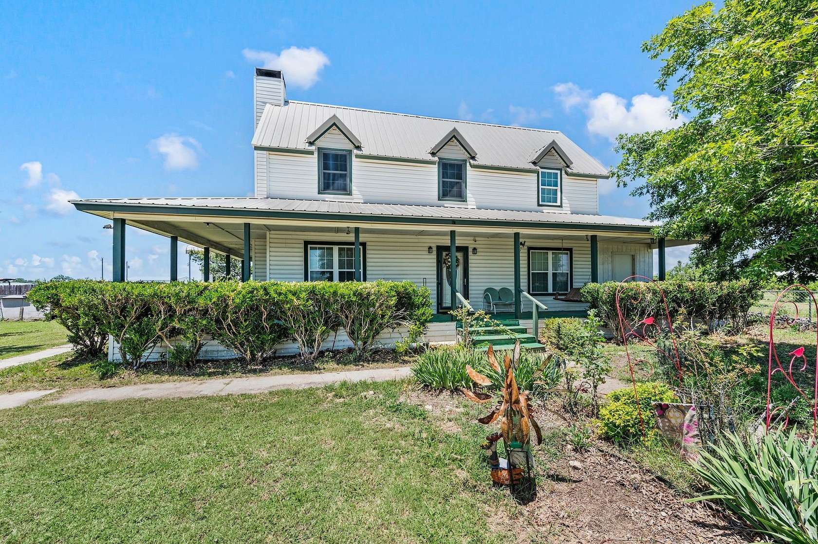 3.24 Acres of Land with Home for Sale in Rhome, Texas