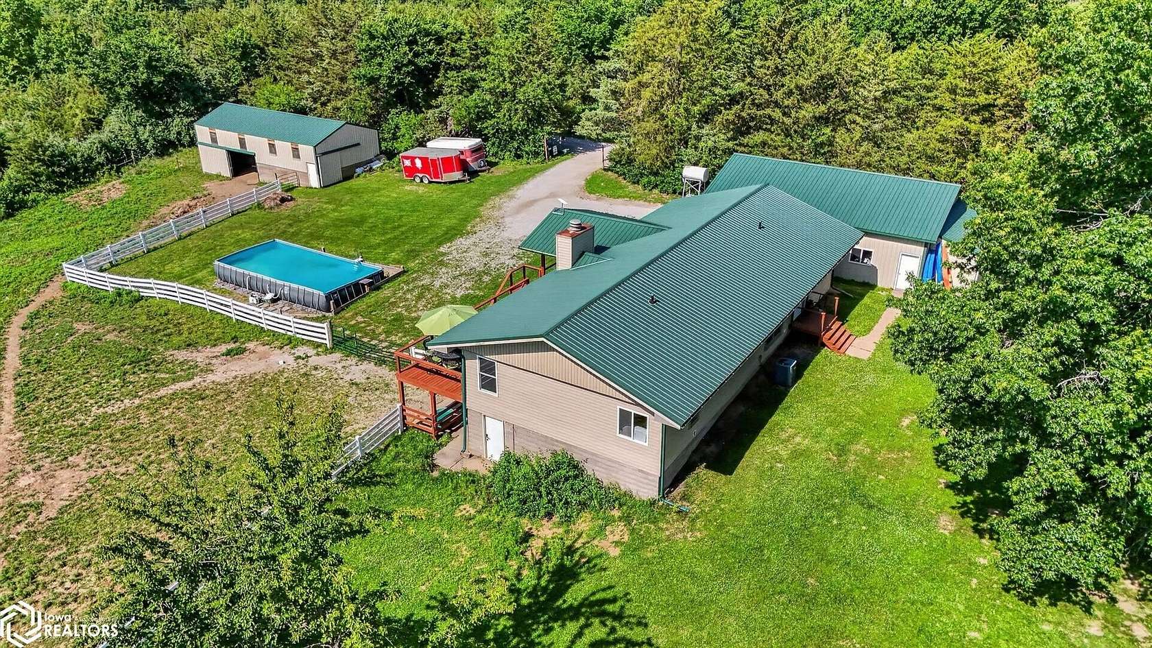 7 Acres of Land with Home for Sale in Melrose, Iowa