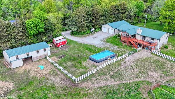 7 Acres of Land with Home for Sale in Melrose, Iowa