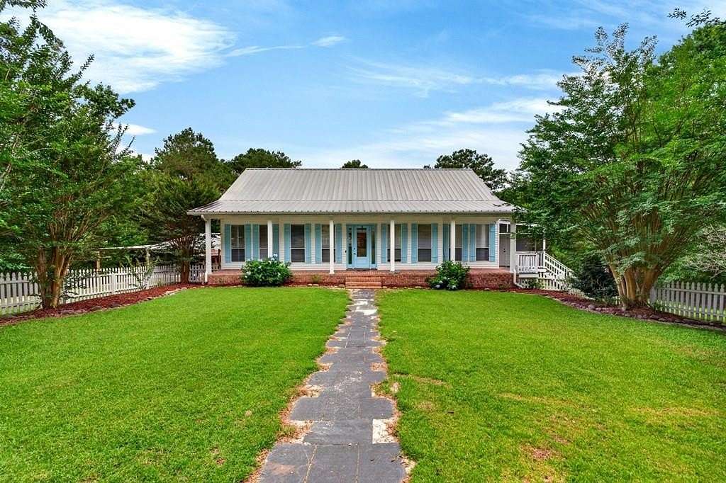 19.5 Acres of Land with Home for Sale in Poplarville, Mississippi