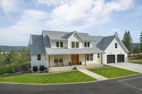 19.4 Acres of Land with Home for Sale in Spokane, Washington