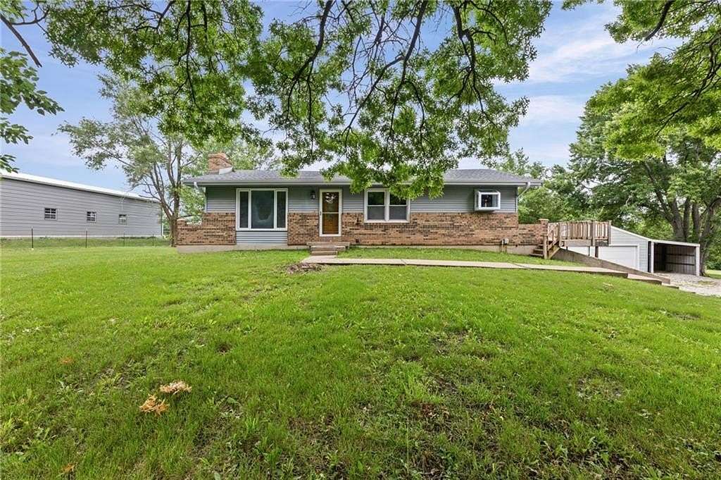 2.14 Acres of Land with Home for Sale in Tonganoxie, Kansas