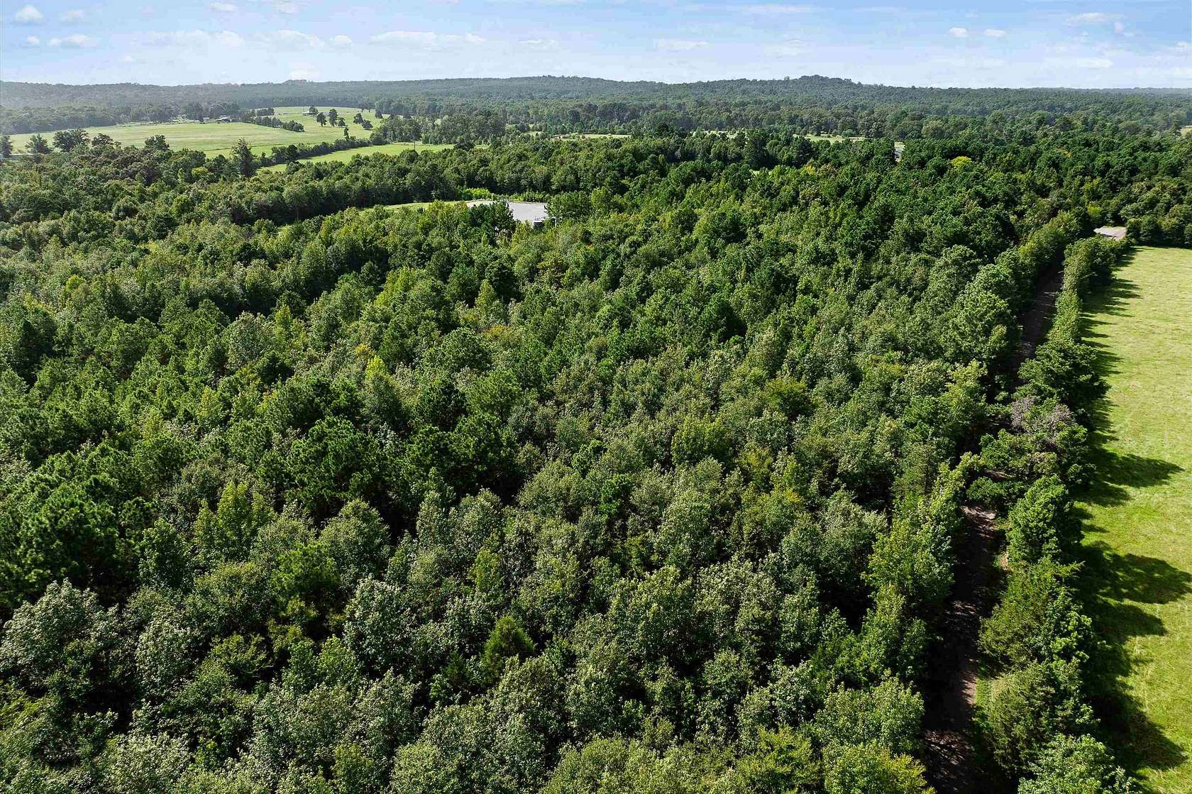 44 Acres of Land for Sale in Henderson, Texas